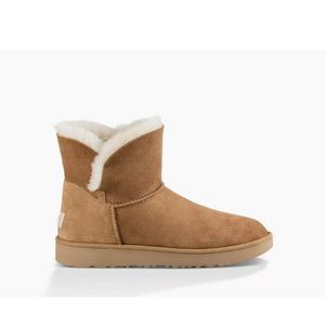 Ugg classic cuff mini tan - size 6.5